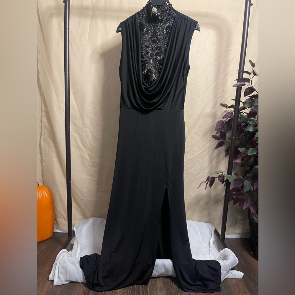 Elegant dress